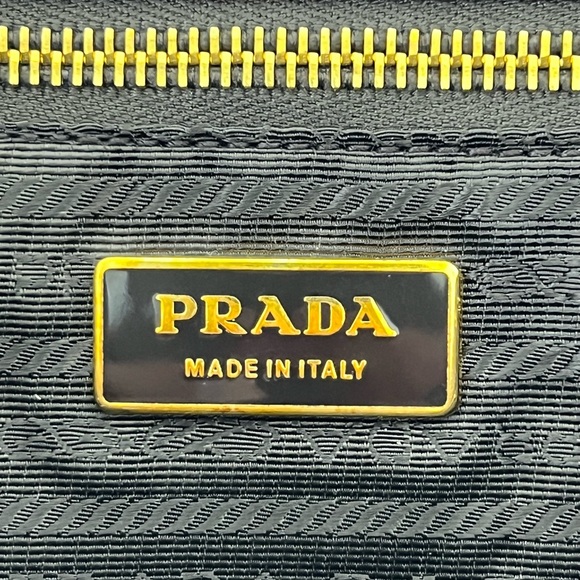 PRADA GLACÉ FOLD OVER OMBRÉ CLUTCH - Picture 6 of 9